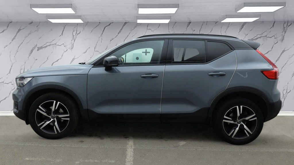 Used Volvo XC40 2021 for sale - 77835461: Photo 9