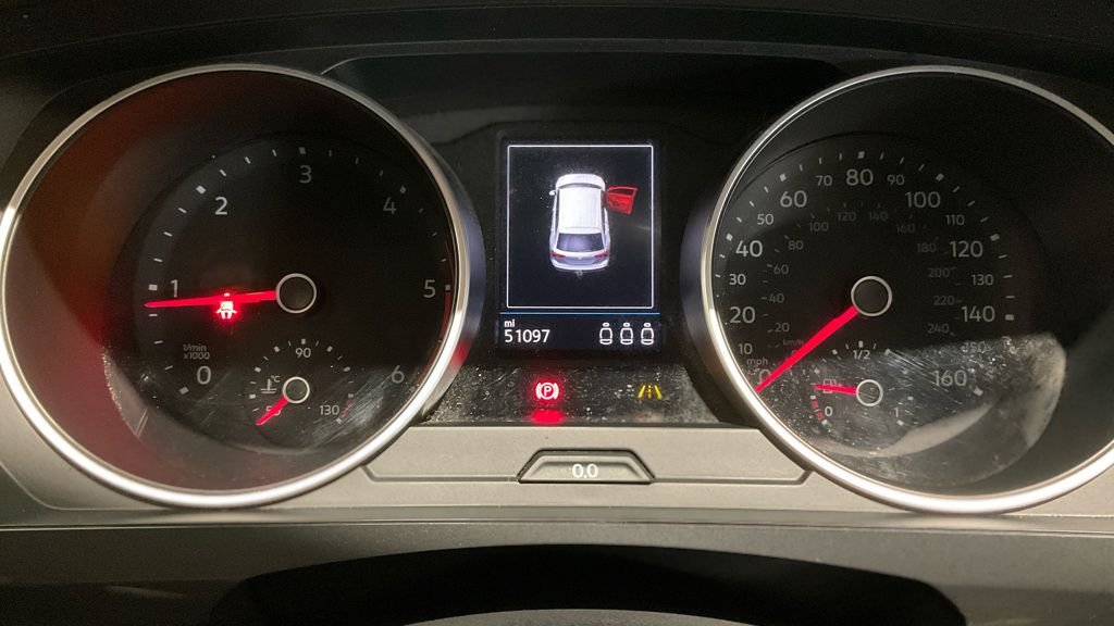 Used Volkswagen Tiguan 2019 for sale - 76173010: Photo 10