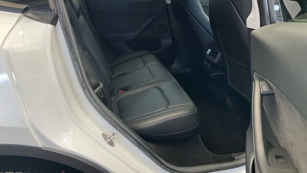 Used Tesla Model Y 2022 for sale - 76173015: Photo 11