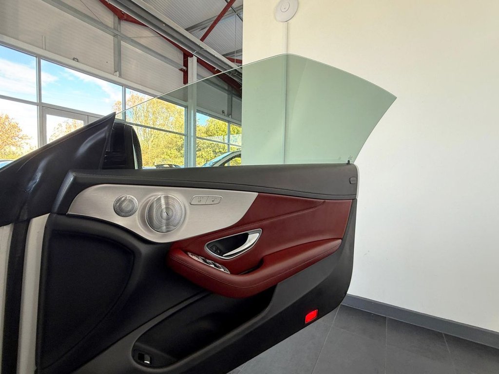 Used Mercedes-Benz C Class 2018 for sale - 76210762: Photo 32