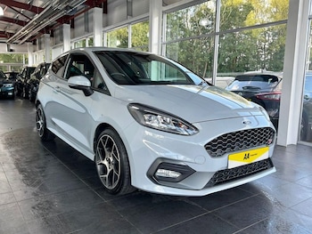 Used Ford Fiesta 2018 for sale - 75776882: Photo