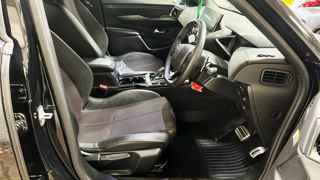 Used DS Automobiles DS 3 Crossback 2022 for sale - 76841570: Photo 10