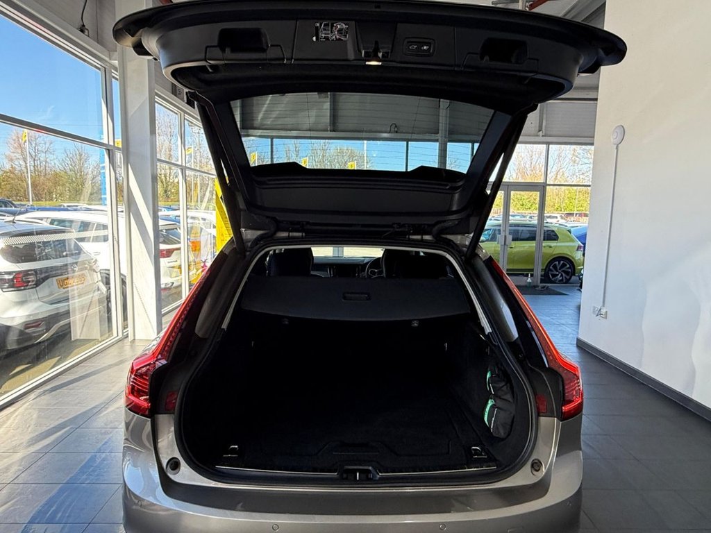 Used Volvo V90 2021 for sale - 76768188: Photo 21