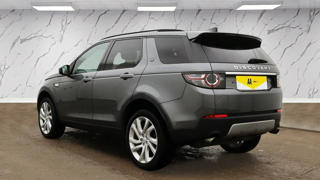 Used Land Rover Discovery Sport 2018 for sale - 76910214: Photo 4