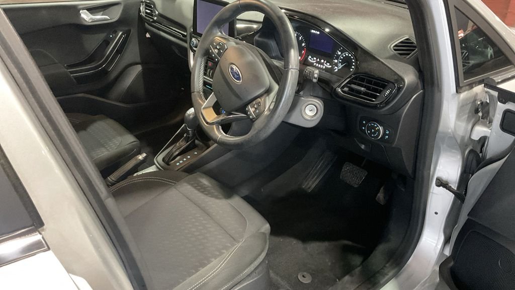 Used Ford Fiesta 2018 for sale - 76841536: Photo 11