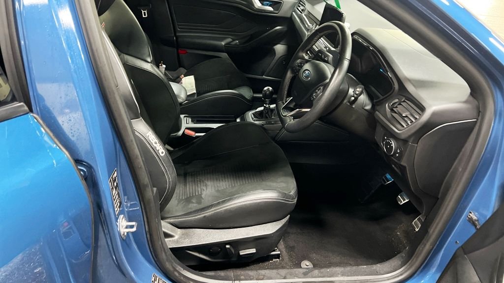 Used Ford Focus 2019 for sale - 76910190: Photo 11