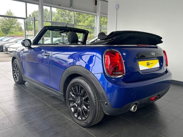 Used MINI Convertible 2019 for sale - 75207119: Photo 10