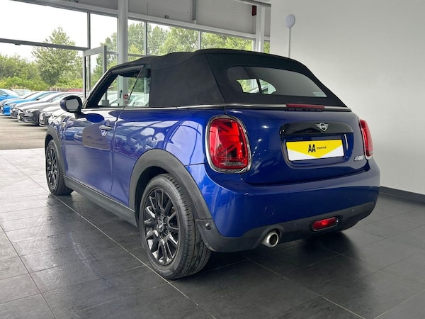 Used MINI Convertible 2019 for sale - 75207119: Photo 11