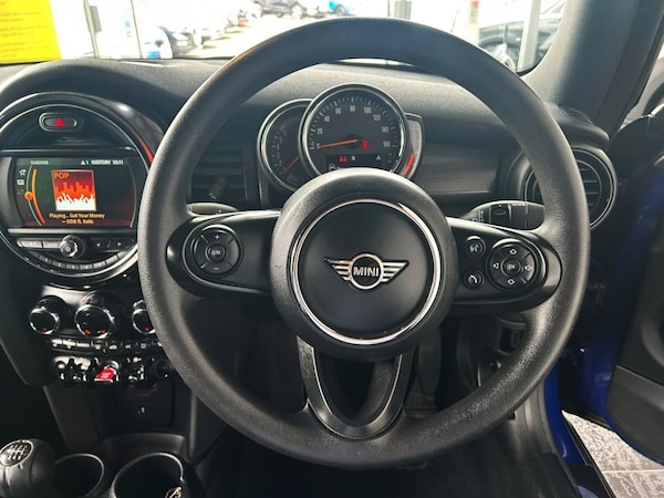 Used MINI Convertible 2019 for sale - 75207119: Photo 23