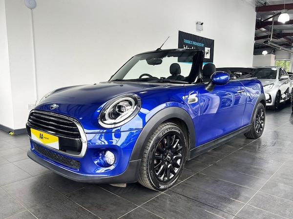 Used MINI Convertible 2019 for sale - 75207119: Photo 9
