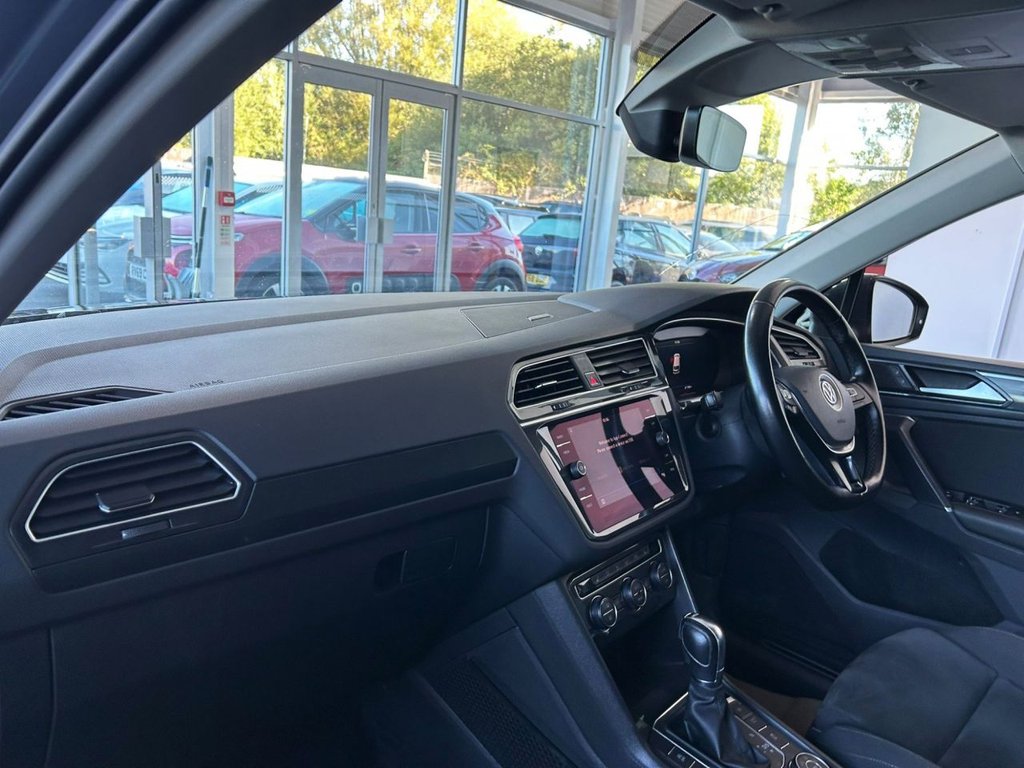 Used Volkswagen Tiguan 2017 for sale - 77263245: Photo 14