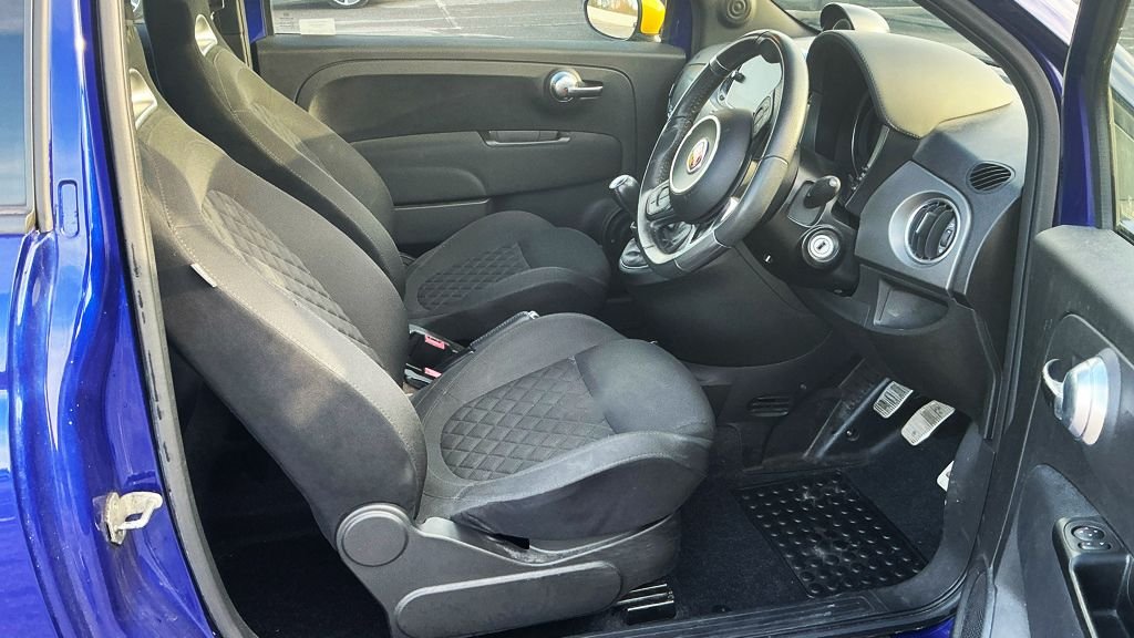 Used Abarth 595 2020 for sale - 76655229: Photo 11