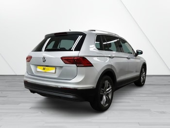 Used Volkswagen Tiguan 2019 for sale - 75538171: Photo
