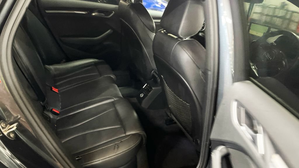 Used Audi RS3 2018 for sale - 77850425: Photo 15