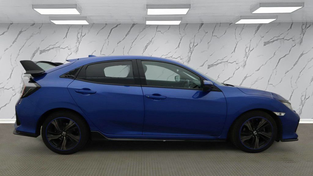 Used Honda Civic 2019 for sale - 78017899: Photo 8