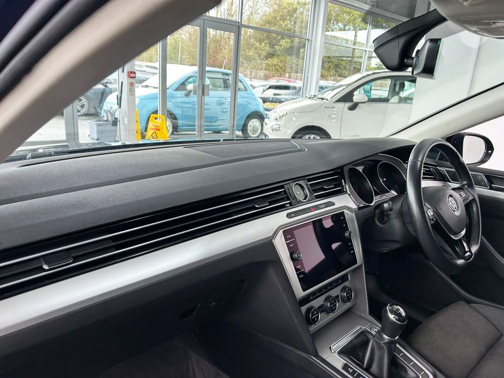 Used Volkswagen Passat 2019 for sale - 76223378: Photo 14