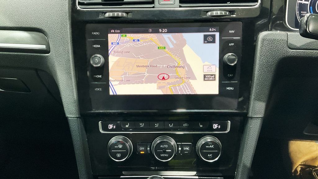 Used Volkswagen Golf 2017 for sale - 77227436: Photo 9