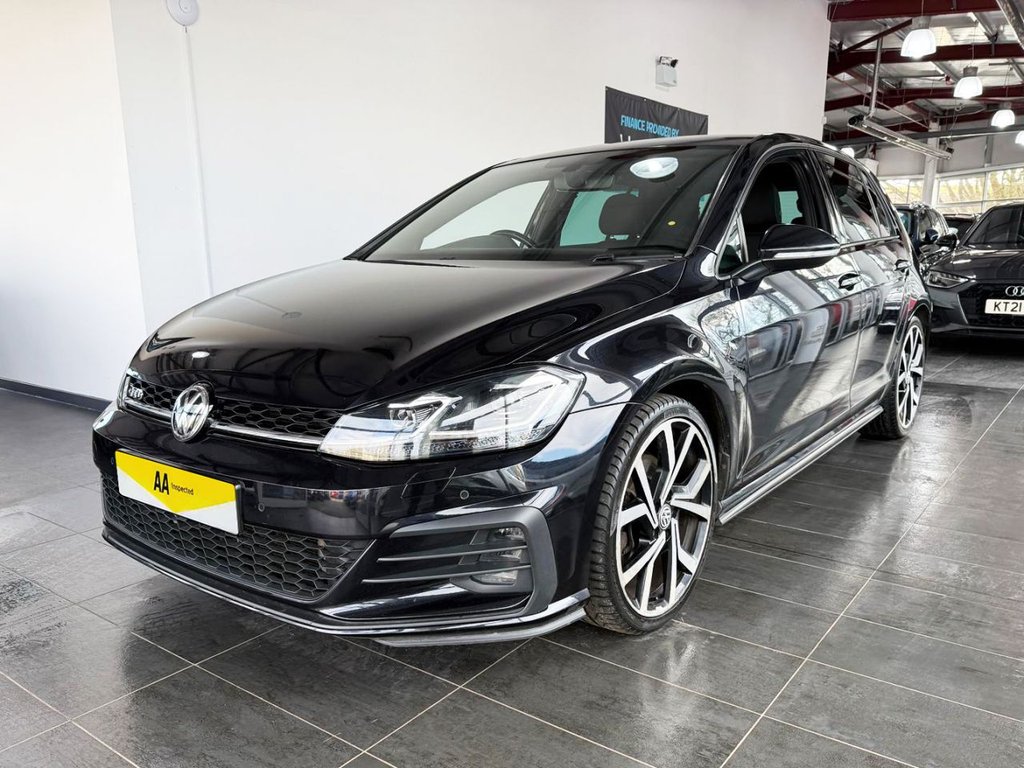 Used Volkswagen Golf 2017 for sale - 77890877: Photo 7