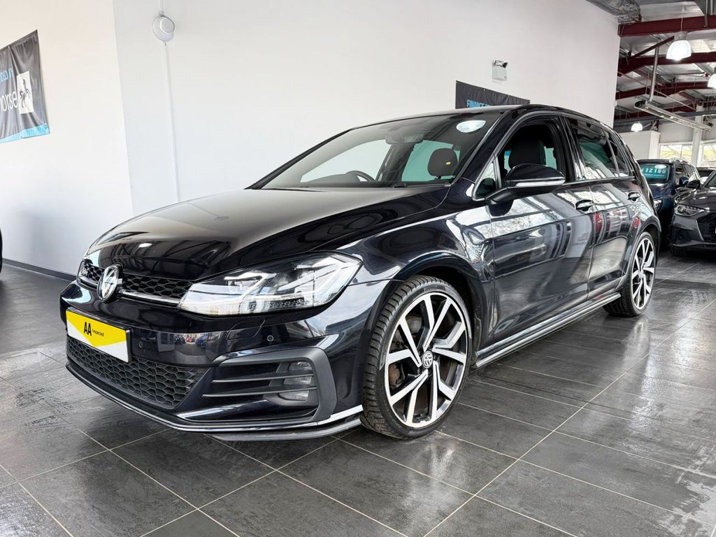 Used Volkswagen Golf 2017 for sale - 77890877: Photo 8