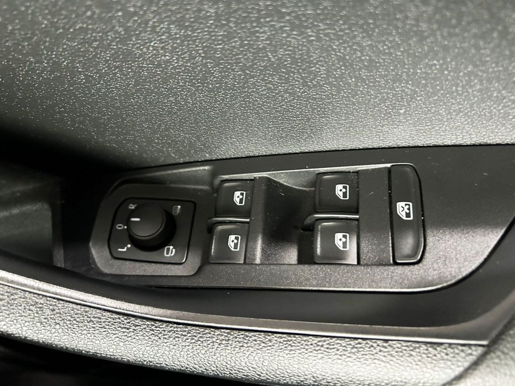 Used Skoda Karoq 2021 for sale - 77355813: Photo 21