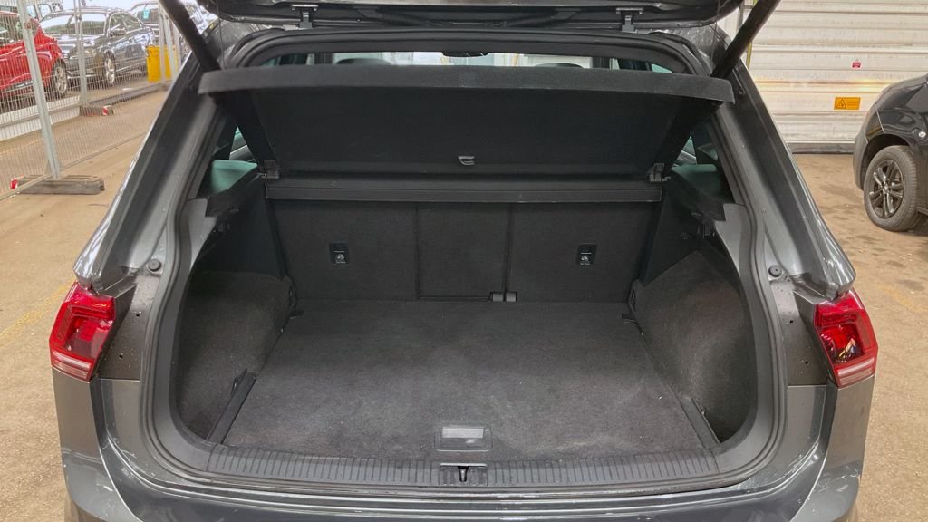 Used Volkswagen Tiguan 2019 for sale - 76386459: Photo 13