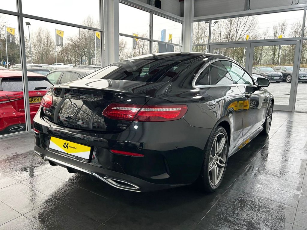 Used Mercedes-Benz E Class 2020 for sale - 76973619: Photo 11