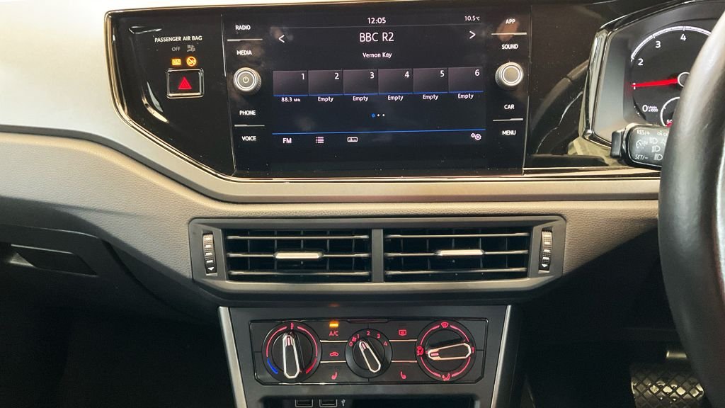 Used Volkswagen Polo 2018 for sale - 76883720: Photo 9