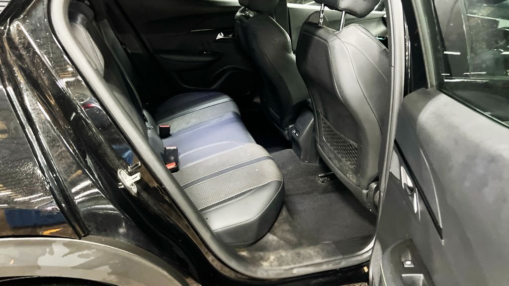 Used Peugeot 2008 2022 for sale - 76655082: Photo 11