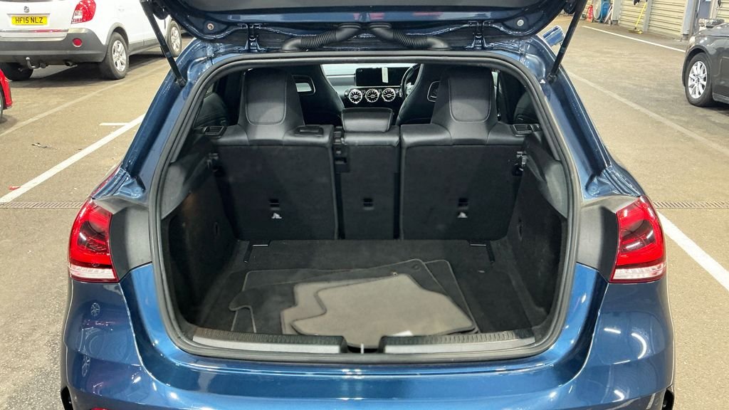 Used Mercedes-Benz A-Class 2019 for sale - 76333775: Photo 12