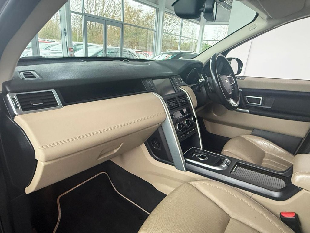 Used Land Rover Discovery Sport 2015 for sale - 77507589: Photo 18