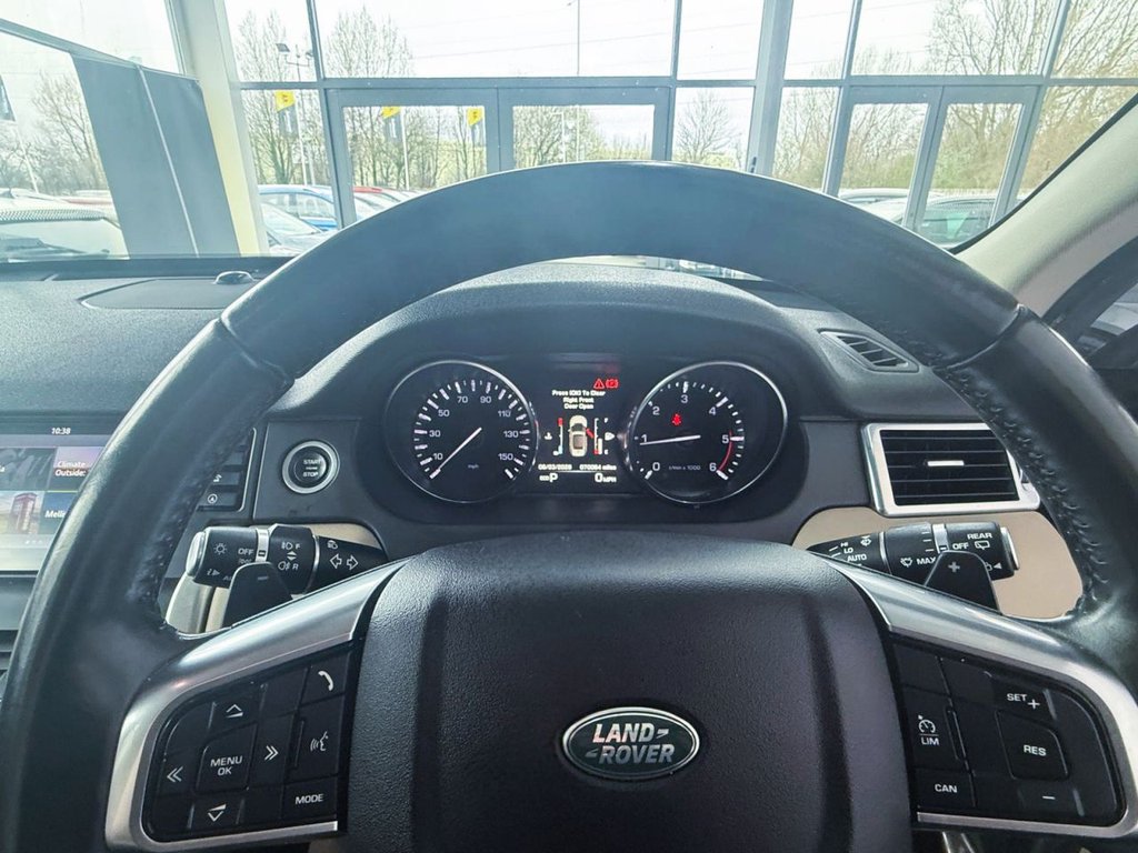 Used Land Rover Discovery Sport 2015 for sale - 77507589: Photo 21