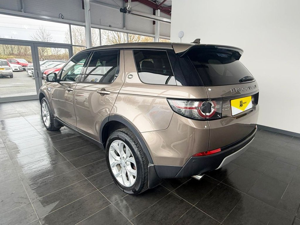 Used Land Rover Discovery Sport 2015 for sale - 77507589: Photo 8