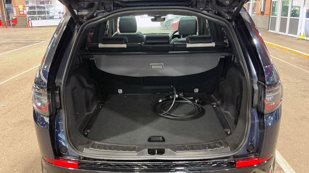 Used Land Rover Discovery Sport 2021 for sale - 76368038: Photo 13