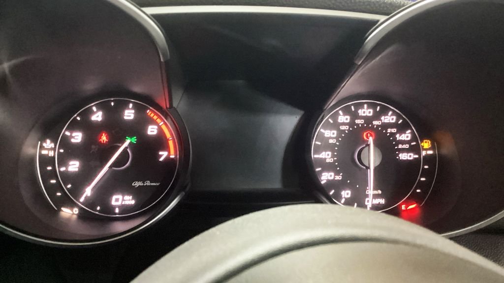 Used Alfa Romeo Giulia 2018 for sale - 77384469: Photo 12