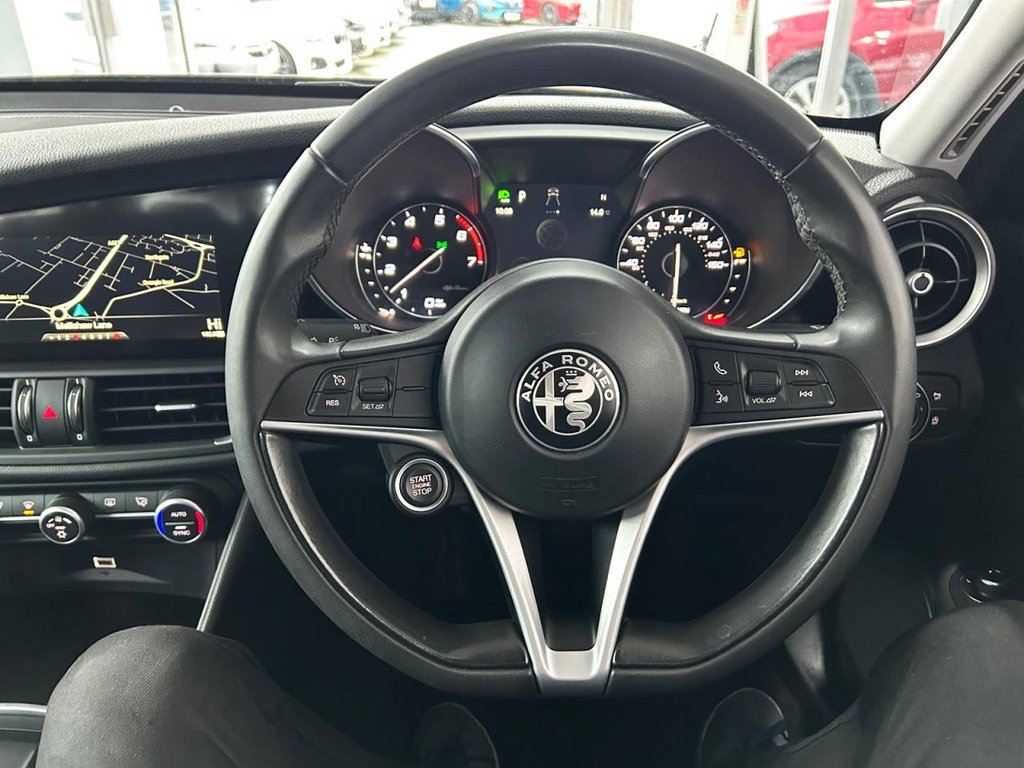 Used Alfa Romeo Giulia 2018 for sale - 77384469: Photo 20