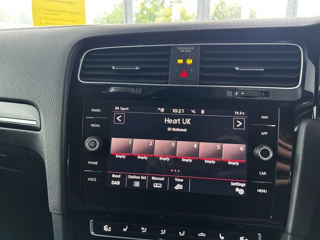 Used Volkswagen Golf 2019 for sale - 77249835: Photo 16