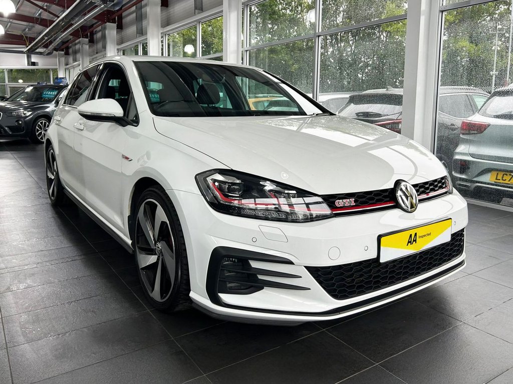 Used Volkswagen Golf 2019 for sale - 77249835: Photo 4