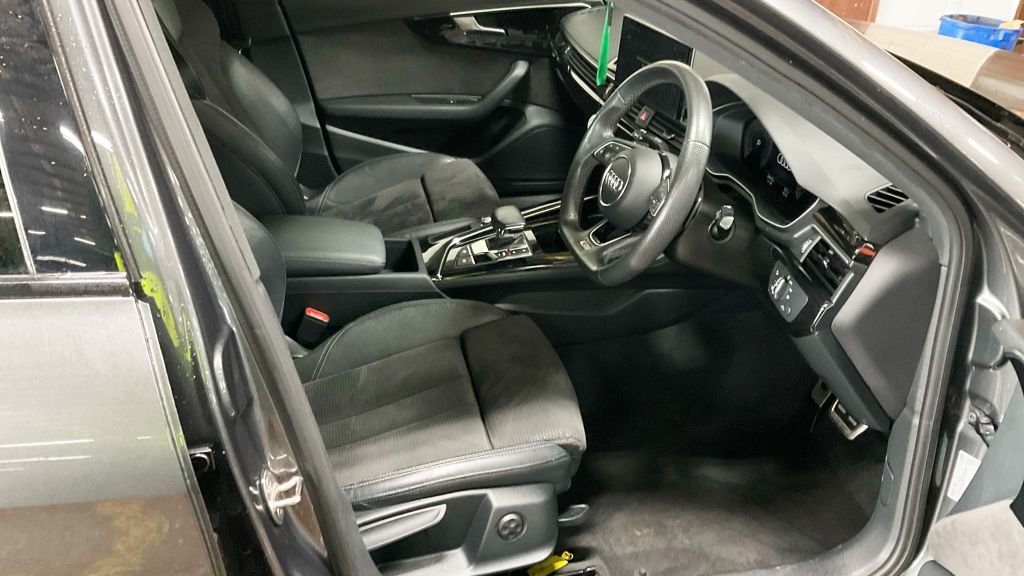 Used Audi A4 2021 for sale - 77342027: Photo 11