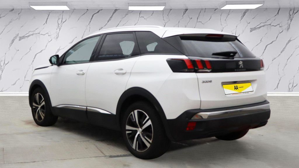 Used Peugeot 3008 2019 for sale - 76883785: Photo 4