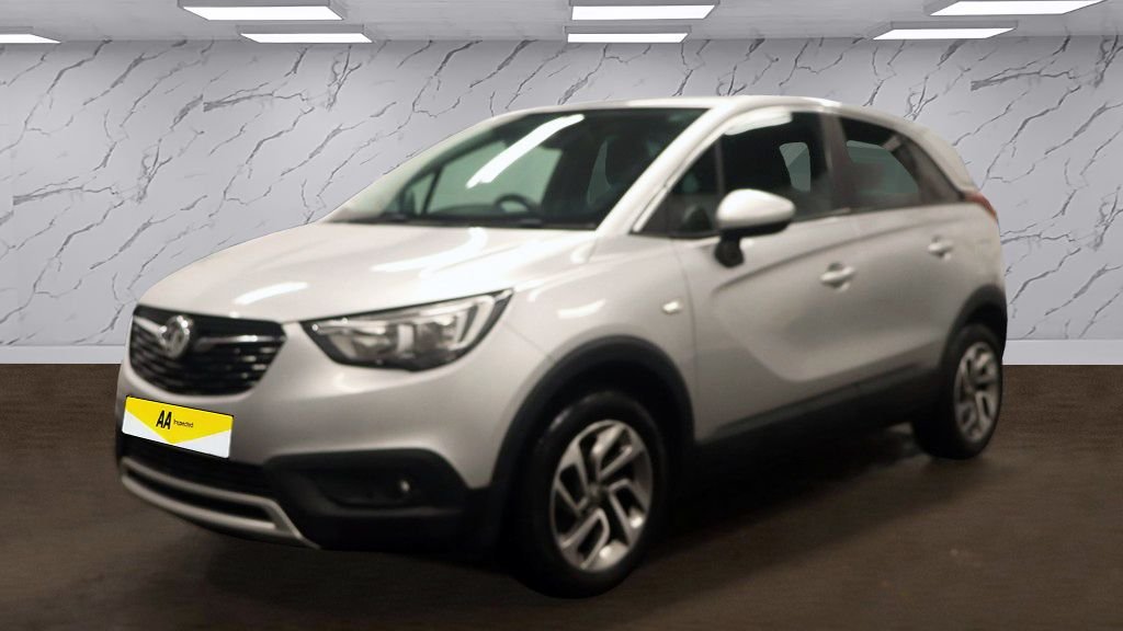 Used Vauxhall Crossland X 2018 for sale - 76841433: Photo 2