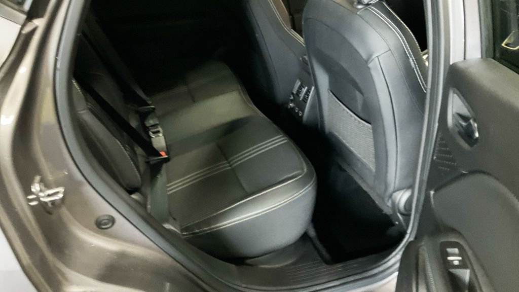 Used Renault Captur 2023 for sale - 77521452: Photo 14