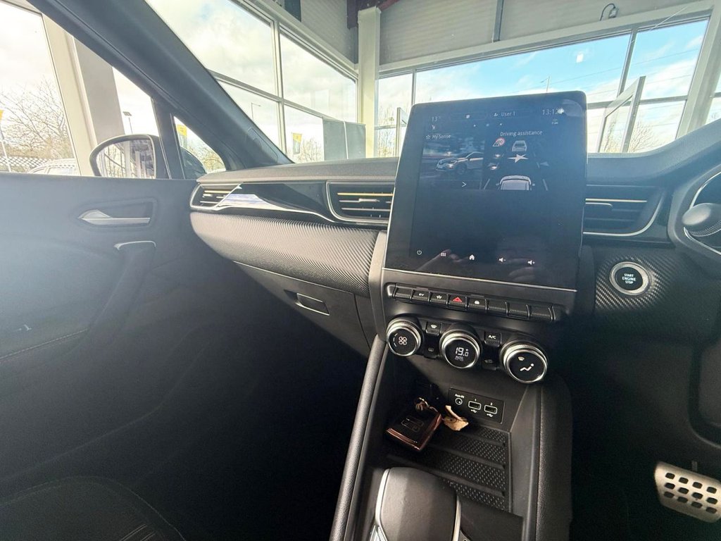 Used Renault Captur 2023 for sale - 77521452: Photo 17