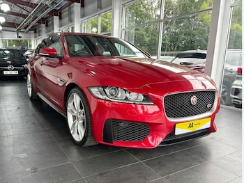 Used Jaguar XF 2016 for sale - 75383624: Photo