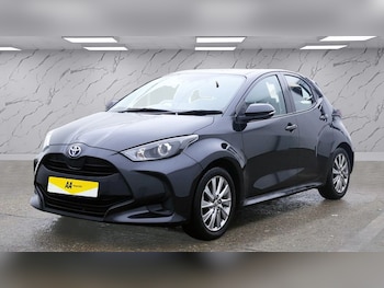 Used Toyota Yaris 2022 for sale - 76841431: Photo
