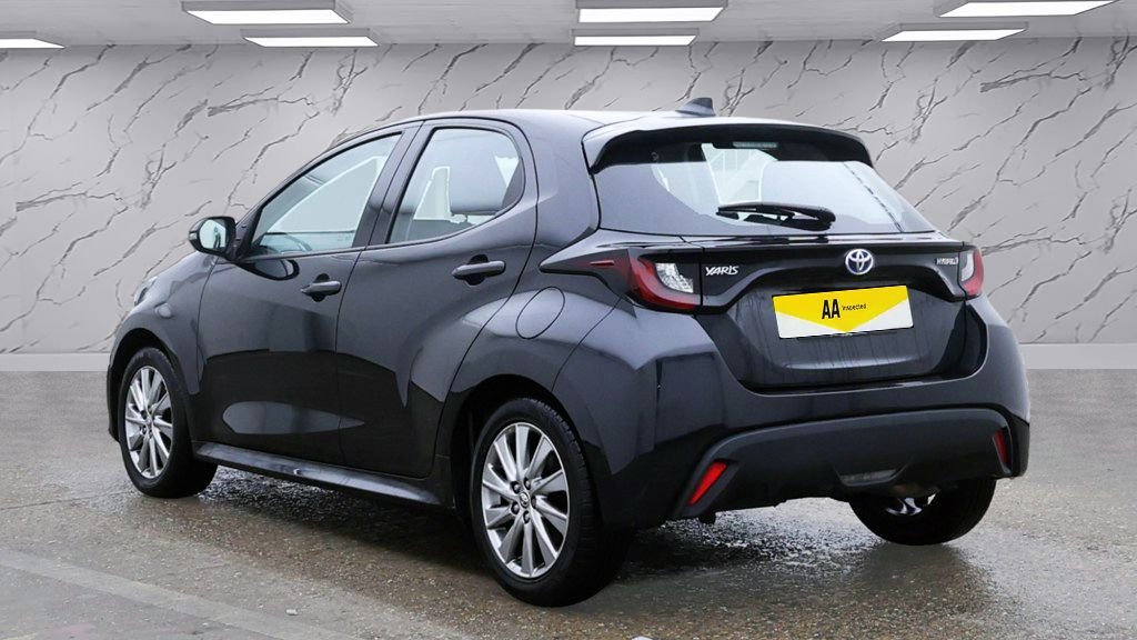 Used Toyota Yaris 2022 for sale - 76841431: Photo 4
