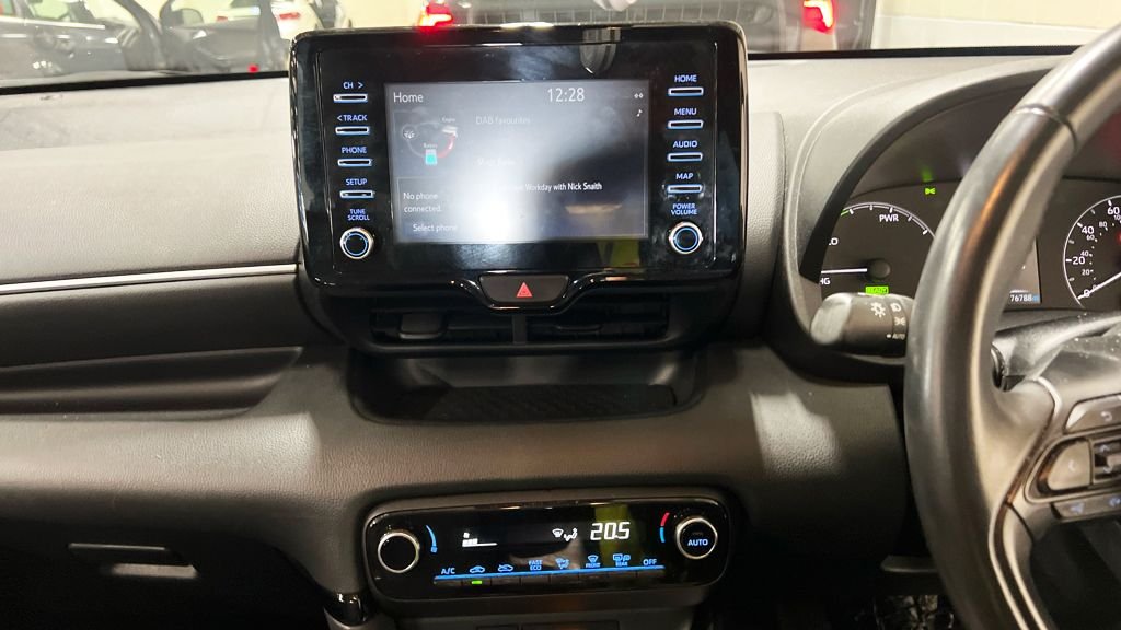 Used Toyota Yaris 2022 for sale - 76841431: Photo 9