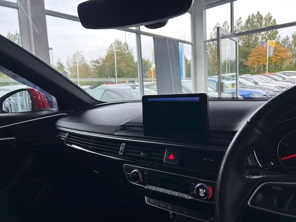 Used Audi A4 Avant 2017 for sale - 76202669: Photo 17