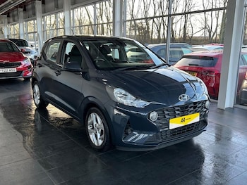 Used Hyundai i10 2021 for sale - 79072210: Photo