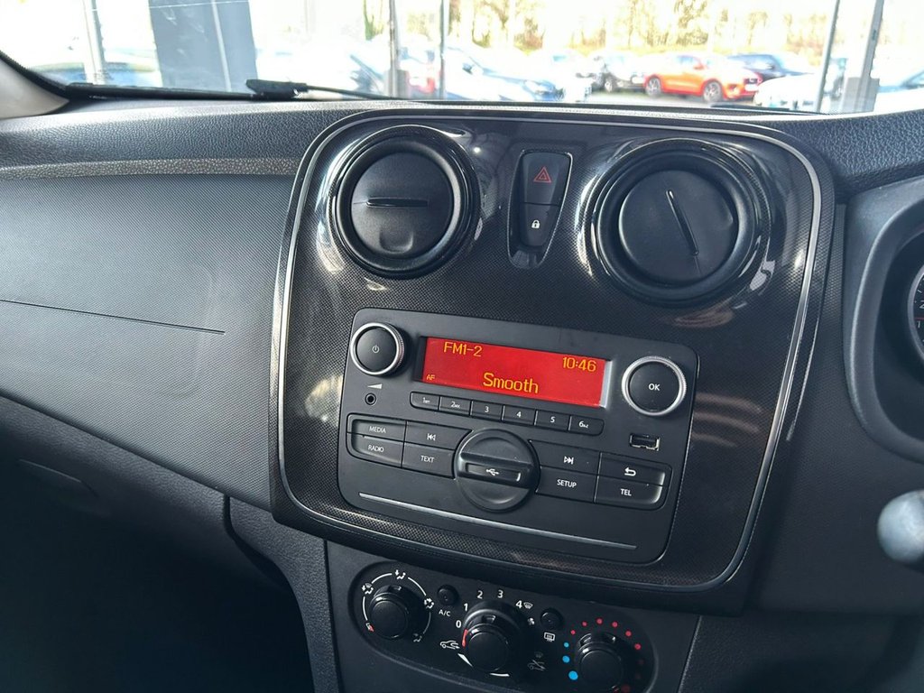 Used Dacia Sandero 2018 for sale - 76654617: Photo 15