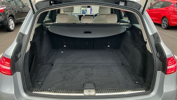 Used Mercedes-Benz E-Class 2019 for sale - 76172993: Photo 12